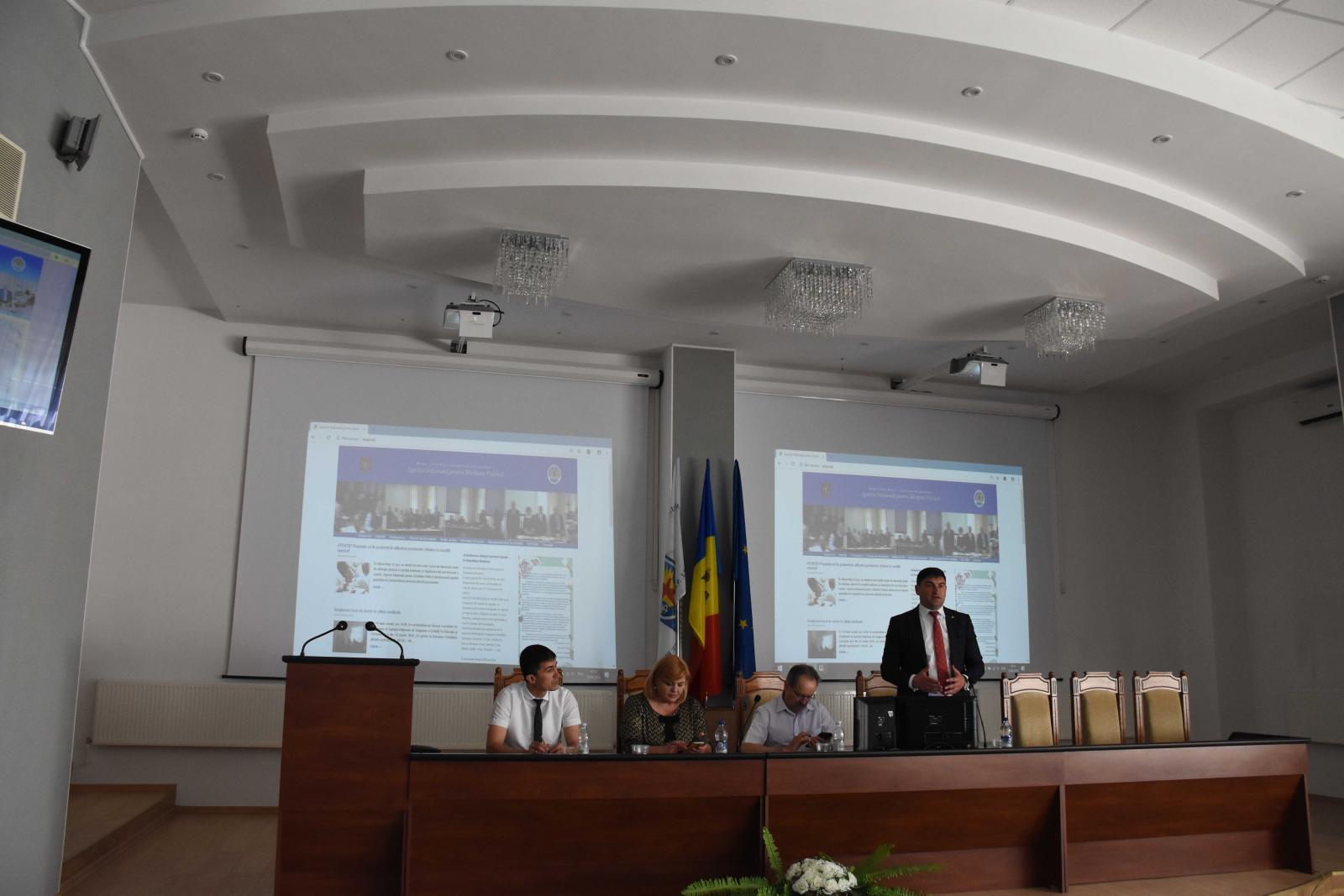 ATELIER DE LUCRU INTERSECTORIAL ÎNTRE MINISTERUL SĂNĂTĂȚII, MUNCII ȘI ...